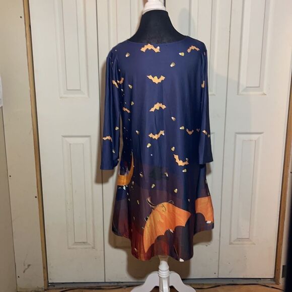 Halloween Dress or Nightgown Girl Sitting on Moon Pumpkin Umbrellas Bats 1X - Picture 3 of 14
